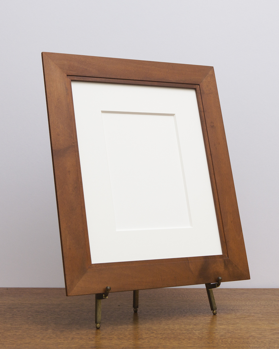 manhassat-frame-umber-side Manhassat Frame in Maple with Sienna Stain