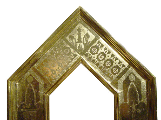 Top Center of Gothic Mirror Frame